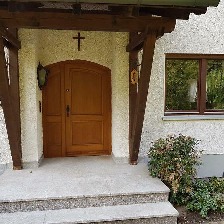 Gemuetliches Gaestehaus! Waldkraiburg Exterior foto